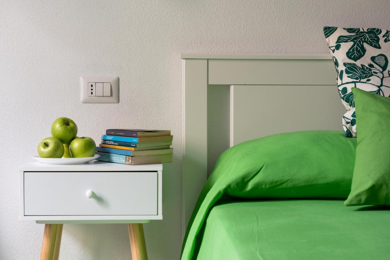 Altre Guest House Ольбія Екстер'єр фото